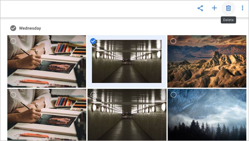 multiple duplicates in Google Photos are selected for deletion